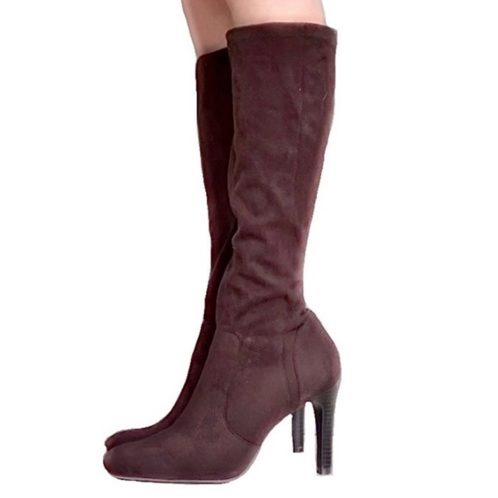 Issac Mizrahi Brown Faux Suede Knee-High Boots size 8